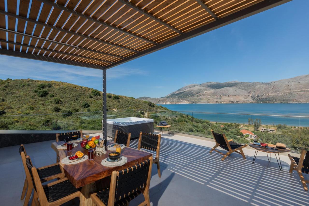Moncasa Your Ionian home Kouvalata Bagian luar foto